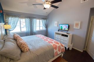 Under the Sea by Funtierland Vacation Rentals - Anaheim - 1