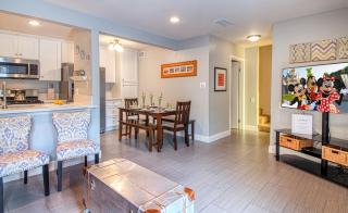 Maleficents Retreat by Funtierland Vacation Rentals - Anaheim - 8