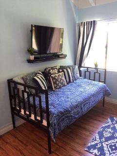 Pixie Hollow by Funtierland Vacation Rentals - Anaheim - 2