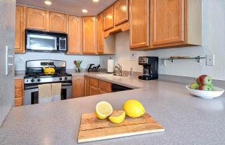 Tron by Funtierland Vacation Rentals - Anaheim - 4