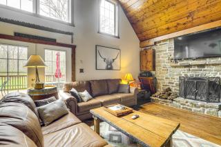 The Lodge at Crider Creek Getaway on 140 Acres! - Owensville - 8