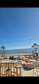 White Luxury Villa Apartments &Hot Tab - Durrës - 1