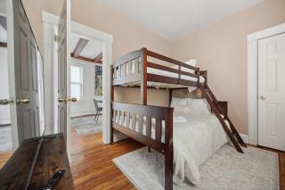 Spacious & Stylish 2BR Apartment Near Manhattan - Jersey City - 6