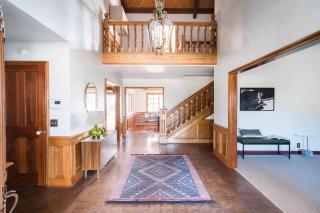 Cathedral by AvantStay Charming Secluded Estate w Sauna Pool Table Views of the Rolling Hills - El Paso de Robles - 6