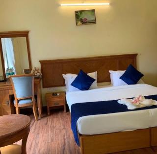 Cliff Pearl - Varkala - 0
