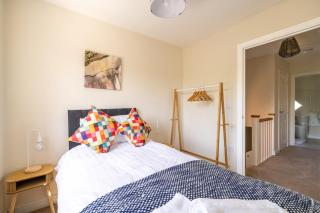 Cosy Monmouth Castle, Family, 3-BDR, Parking, WIFI, Sleeps Upto 5 - Newport - 9