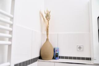 Loftly Kant99 - Zentral - 90m2 - Self Check-In - 300 Mbit - 4