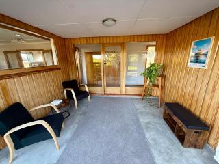 Luxurious City Retreat by the Park - Invercargill - 5