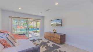F-51 Orangewood - Anaheim - 1