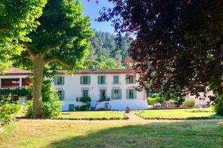 Chateau du Fraissinet, 6 gites sleeping 2-8 guests, Pool and River on site - 8