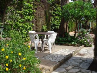 Clementine studio on patio and garden 1 star - Antibes - 4