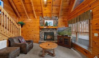 Above the Pines - Pigeon Forge - 3