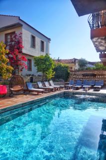 Sezgin Boutique Hotel - Kusadasi - 0
