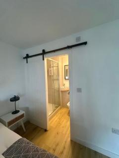 Holyrood Central Apartment - 4