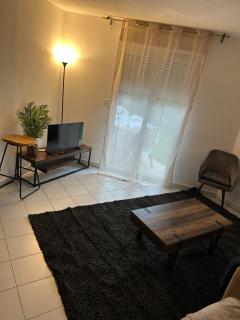 Appartement deux chambres jardin parking - Portet-sur-Garonne - 9
