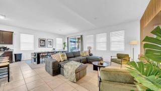 5BD Near Disney | Pool, BBQ, Games & Movie Area - 2