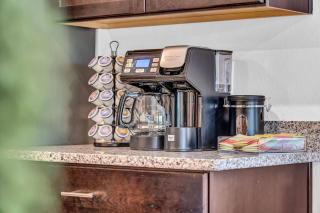 5BD Near Disney | Pool, BBQ, Games & Movie Area - 1