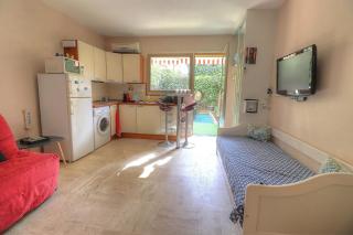 Charmant studio avec jardin - 2