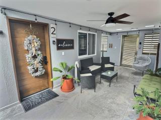 Newly renovated & furnished apartment - 6