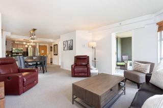 Woodrun Lodge 417 | Ski-In Ski-Out, Pool, Hot Tub, Free Parking - Whistler - 3