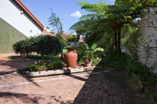 The Helen's Guest House - 8