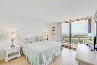 Sunset View and On Beach Marco Island Condo - Marco Island - 2