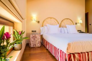 Indiana Boutique Hotel - Llanes - 1