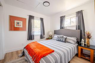 Modern 2-Bedroom Apartment in Louisville - 7