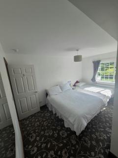 The Shamrock Bed and Breakfast - - 4