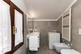 Ximenes Suite 41 - 9