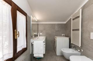 Ximenes Suite 41 - 6