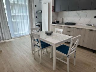 IRIS Apartament - Alezzi Infinity Resort&SPA - Mamaia Nord – Năvodari - 3