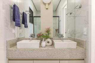 Área gourmet, Jacuzzi com vista mar e pé na areia - Caiobá - 2