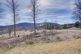 Lux Windham Getaway - Views & Indoor Heated Pool - Windham - 7