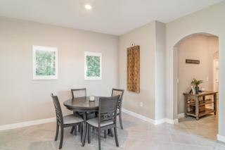 Welcome to Your Dream Condo in Lorraine Lakes Lakewood Ranch - 7