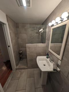 BrewPub Bungalow #1 - 8