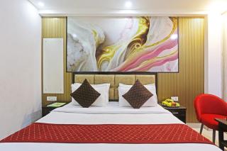 Hotel Lookout Stay Delhi IGI Airport - 5