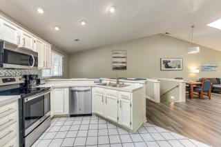 Resort Condo about 2 Mi to Sunset Beach Seashore! - Sunset Beach - 3