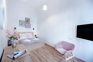 New home with AirCon at great location - Budapest - 9