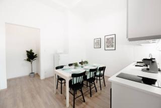 New home with AirCon at great location - Budapest - 8