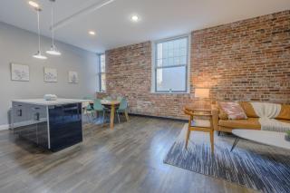 Furnished Luxury 3br, 2ba Loft - Boston - 0