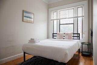 Spacious Fenway 1BR - Boston - 0