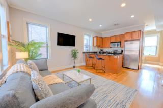 Cozy Fenway 1Br and 1Bath Close to Fenway Park - Boston - 2