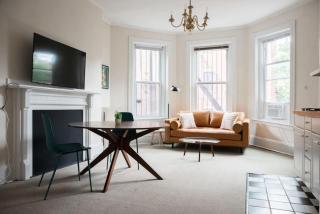Charming 1 Bedroom Newbury Street - 8