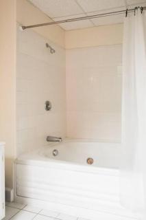 Charming 1 Bedroom Newbury Street - Boston - 1