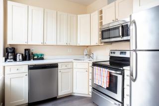 Prime Boston Fidi L Shaped Studio - Boston - 0