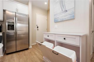 Lux North Park Gem King Beds Workspaces Parking - 1