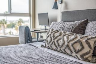 North Park Penthouse King Beds Workspaces Parking - San Diego - 1