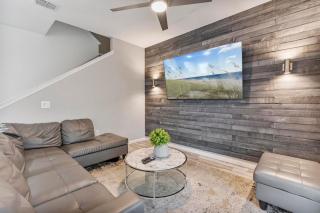 Thematic 4 bdr near Disney-22101 - 8