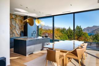 Edinburgh Heights by Sothebys Luxury Rental Homes - Queenstown - 8